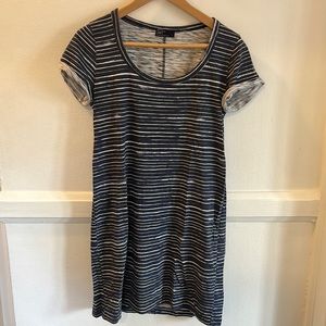 Gap t-shirt dress